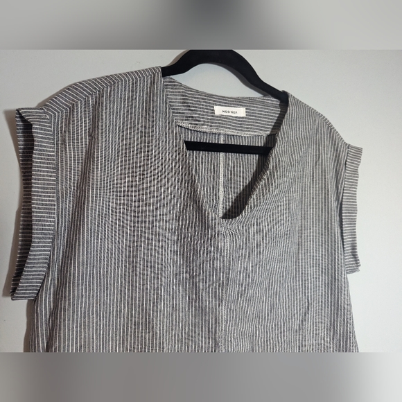 Mod Ref Women's Striped Tunic size medium - Picture 4 of 6